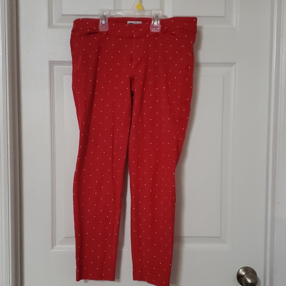 Old navy pixie red pant with white polka dots